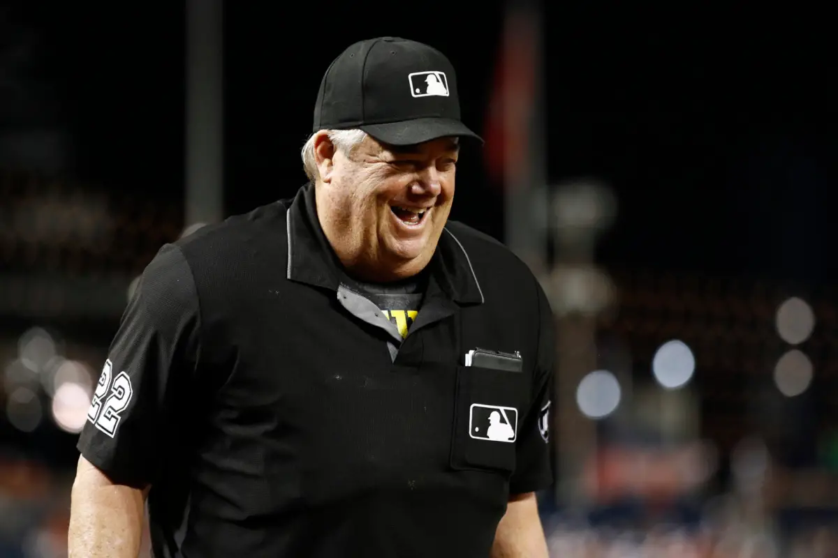 How Much Does An MLB Umpire Make