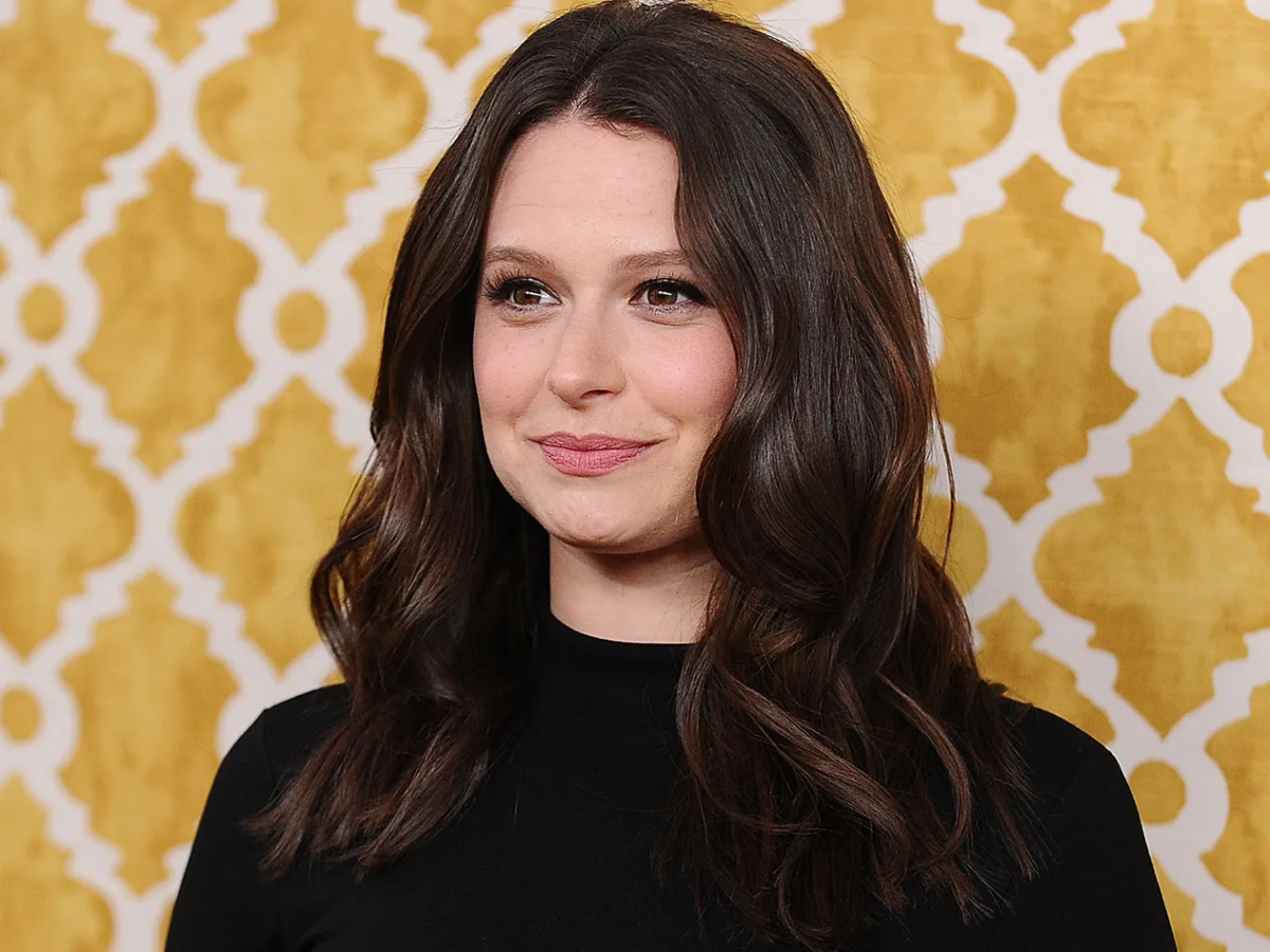 Who is Katie Lowes? Learn all about the actor including who her husband(02)