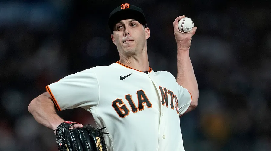 Taylor Rogers contract When will Giants reliever become a free agent