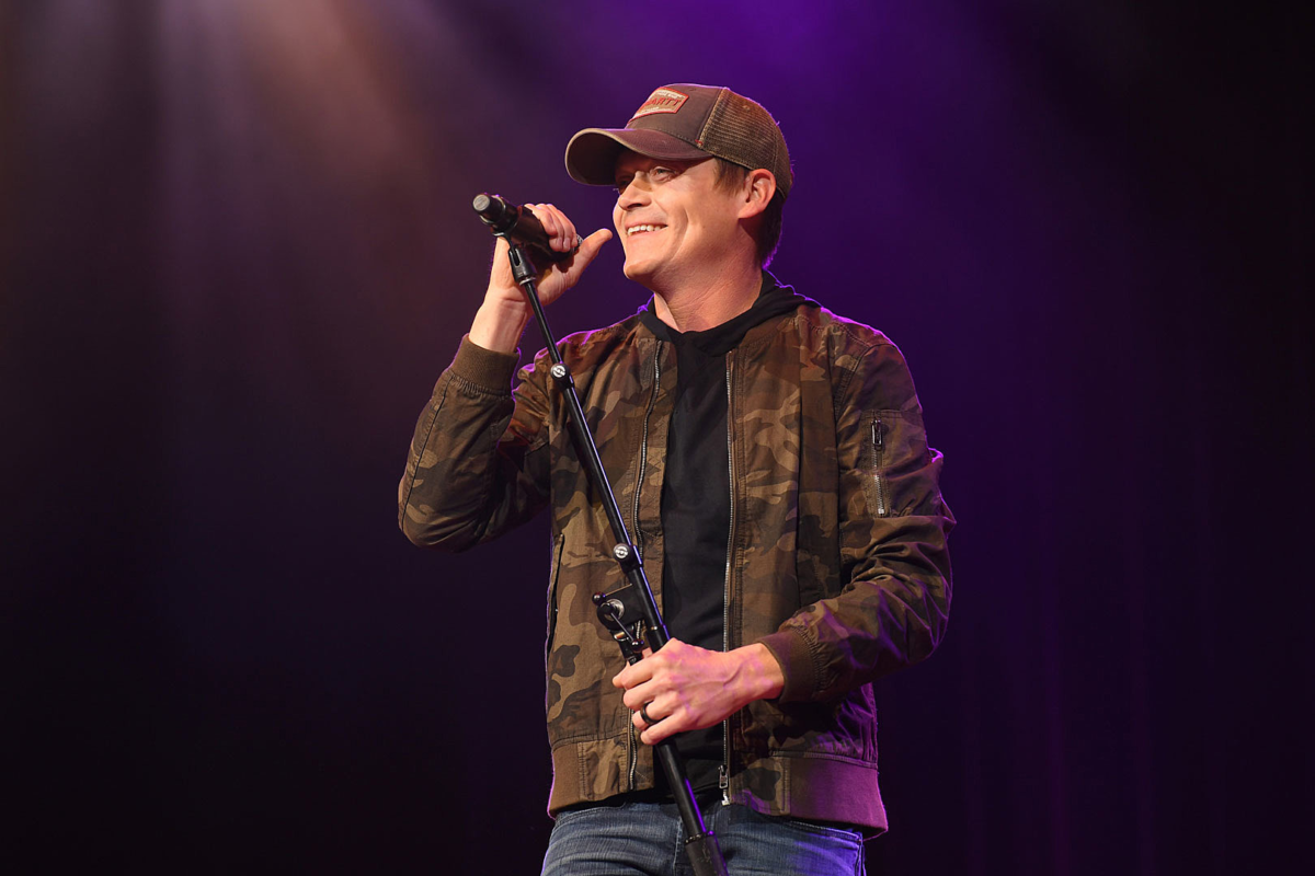 Brad Arnold - Net Worth, Salary, Career, and Personal Life 1 Brad Arnold