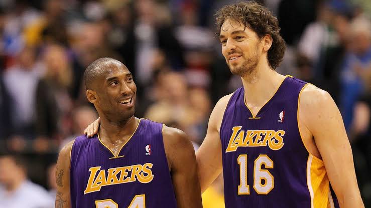 Pau Gasol has the perfect reply to viral clip where Kobe Bryant says he would go through Spanish star’s “chest” 1 Kobe Bryant Pau Gasol