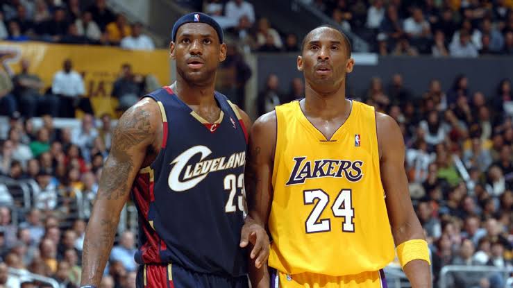 <strong>LeBron James is now second to Kobe Bryant in points scored in 20th NBA year</strong> LeBron 2 images 2022 11 27T192728.282