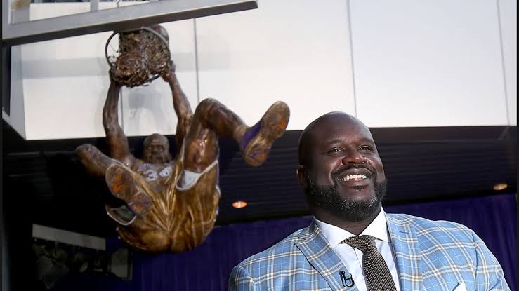 <strong>Does Shaq (Shaquille O’Neal) have a statue outside the Staples Center?</strong> 3 images 2023 03 05T180949.092