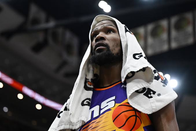 <strong>Is Kevin Durant out for the season? What injury did the Suns star pick up?</strong> 1 images 2023 03 10T201517.182