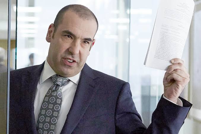 Is Rick Hoffman married? What is his relationship status?