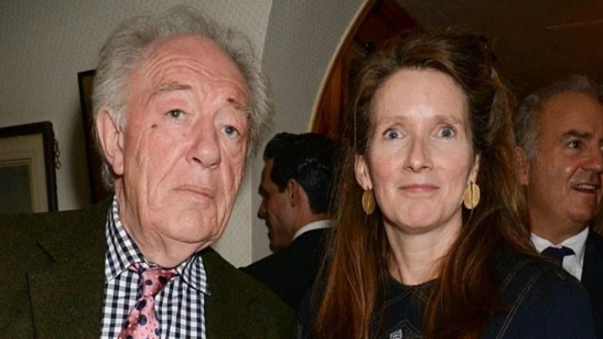 Michael Gambon 2023 - Net worth, Early Life, Career and More 2 jpg 20220531 132328 0000