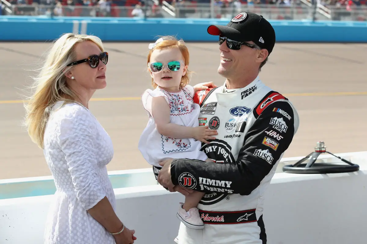 Kevin Harvick with his family