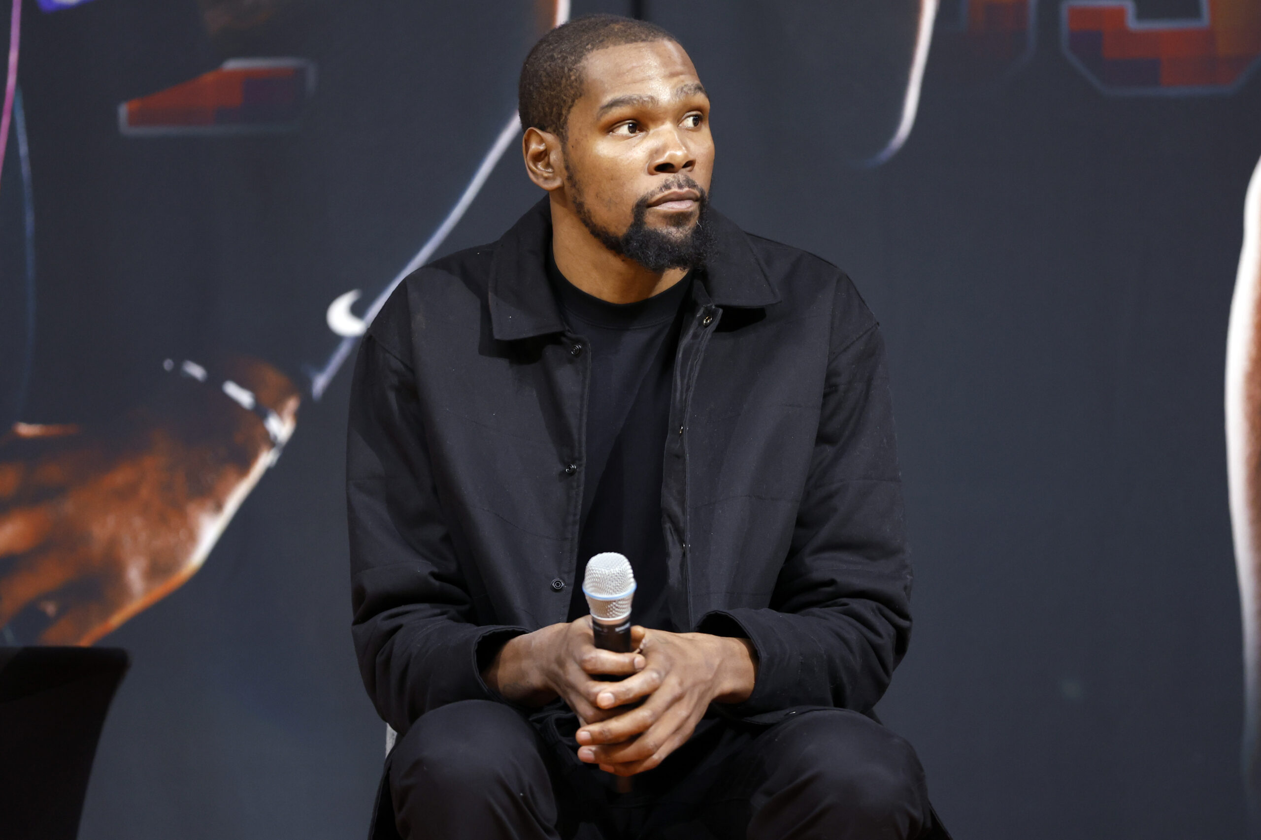 phoenix suns introduce kevin durant scaled